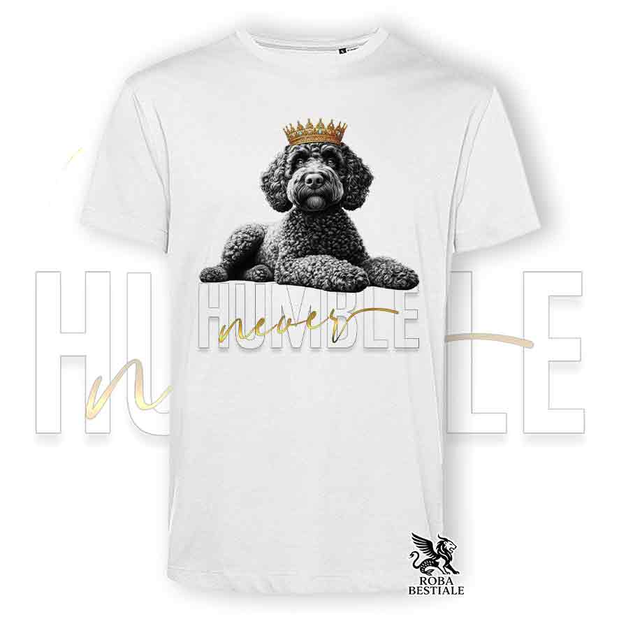 T-shirt stampata con un Lagotto Romagnolo marrone, colore bianco con grafica Never Humble