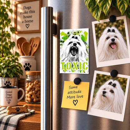 Calamita in MDF con la stampa di un Maltese. Idea regalo per amanti dei cani, da Roba Bestiale