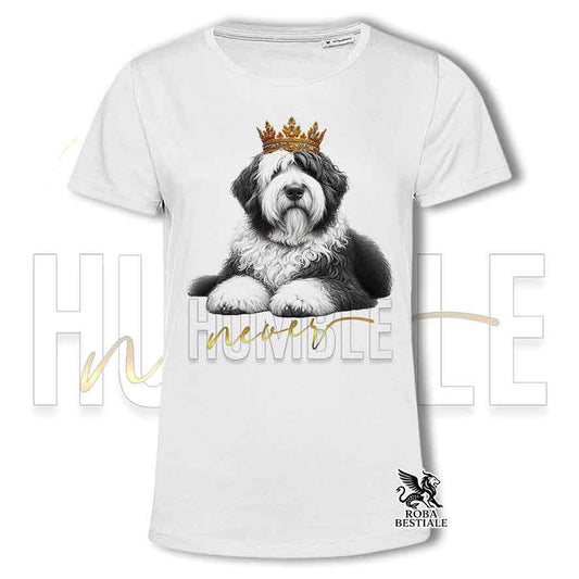 T-shirt stampata con un Old English Sheepdog, colore bianco con grafica Never Humble