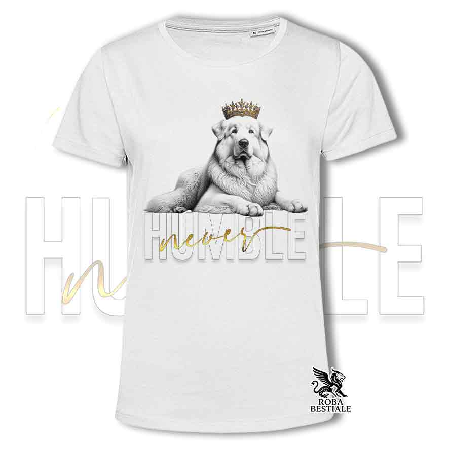 T-shirt stampata con un Pastore Abruzzese Maremmano, colore bianco con grafica Never Humble