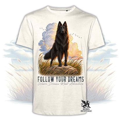 T-shirt beige stampata con un Pastore Belga Groenendael. Grafica originale Roba Bestiale, collezione Dream
