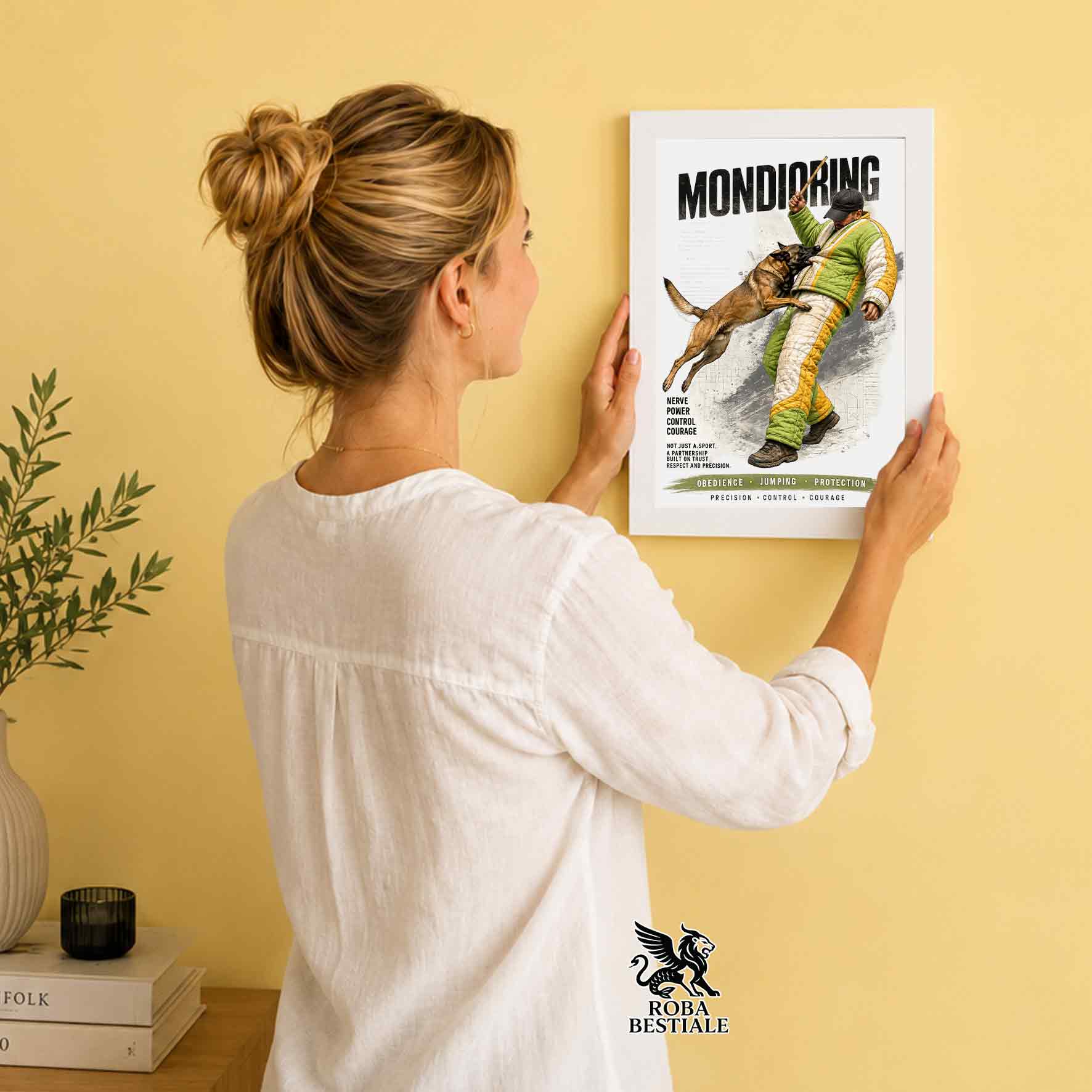 Stampa con cornice in legno con un Pastore Belga Malinois che pratica Mondioring. Grafica originale Roba Bestiale