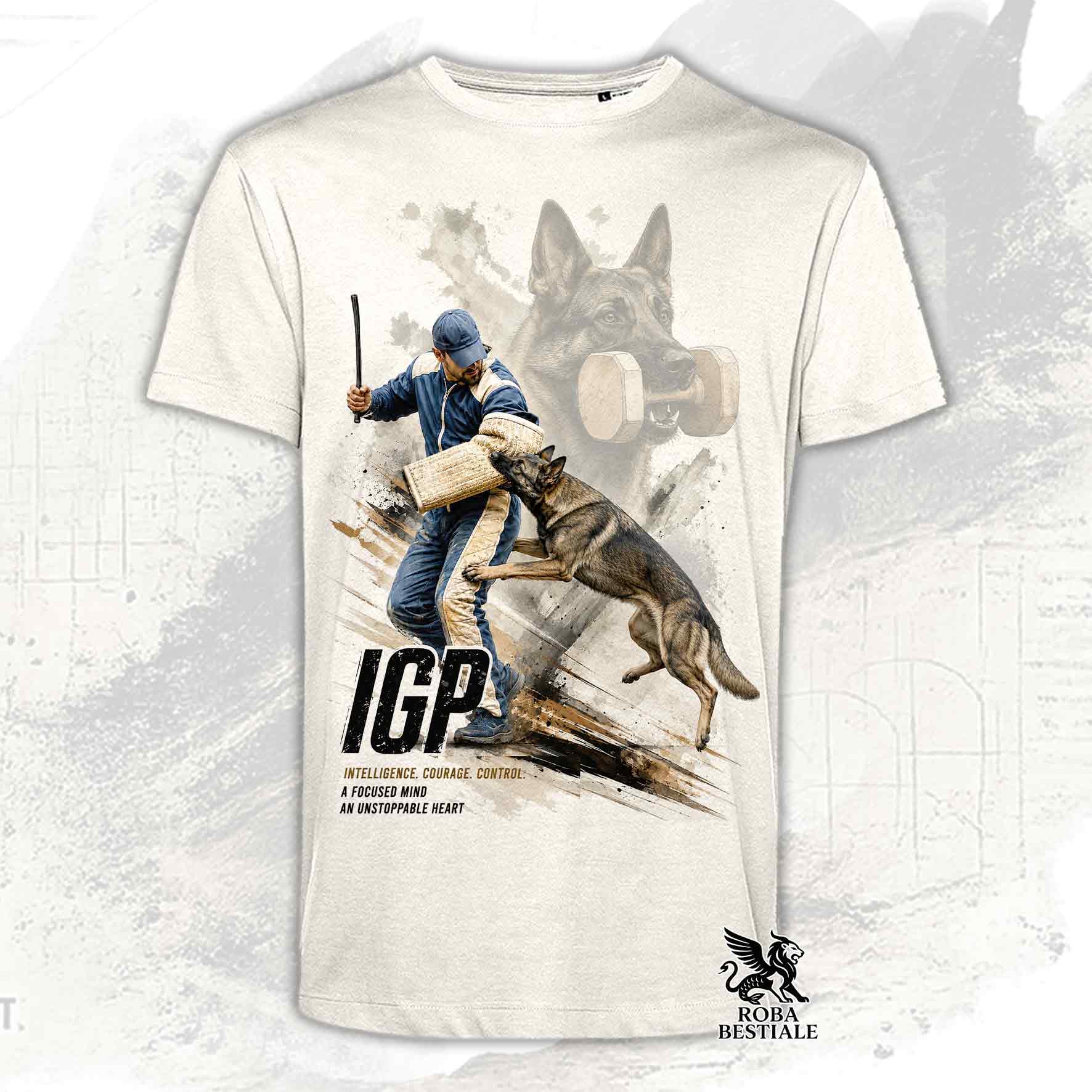 T-shirt beige stampata con un Pastore Tedesco da lavoro in una grafica dedicata all'IGP, collezione Zero DIstance di Roba Bestiale
