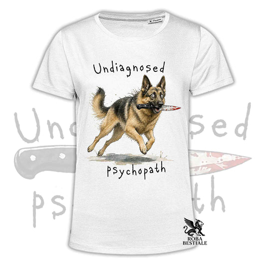 T-shirt bianca stampata con un Pastore Tedesco che tiene un coltello tra i denti. Grafica originale Roba Bestiale, collezione Psychopath