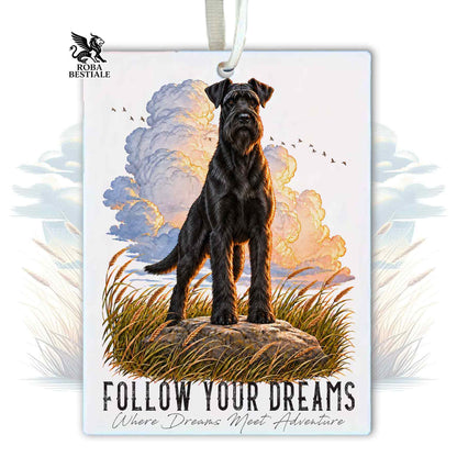Profumatore per ambienti con illustrazione cane nero su nuvole e testo Follow Your Dreams