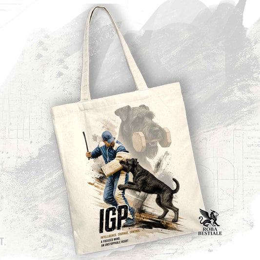 Borsa Tote beige con stampata una grafica originale di Roba Bestiale con un Riesenschnauzer che fa IGP