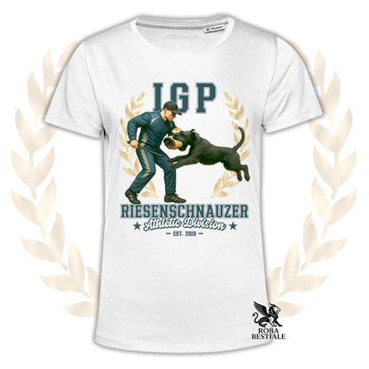 Una t-shirt stampata con un Riesenschnauzer che fa IGP. Grafica originale Roba Bestiale