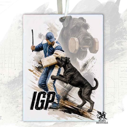Profumatore in feltro con la stampa di un Riesenschnauzer che pratica IGP. Grafica originale Roba Bestiale