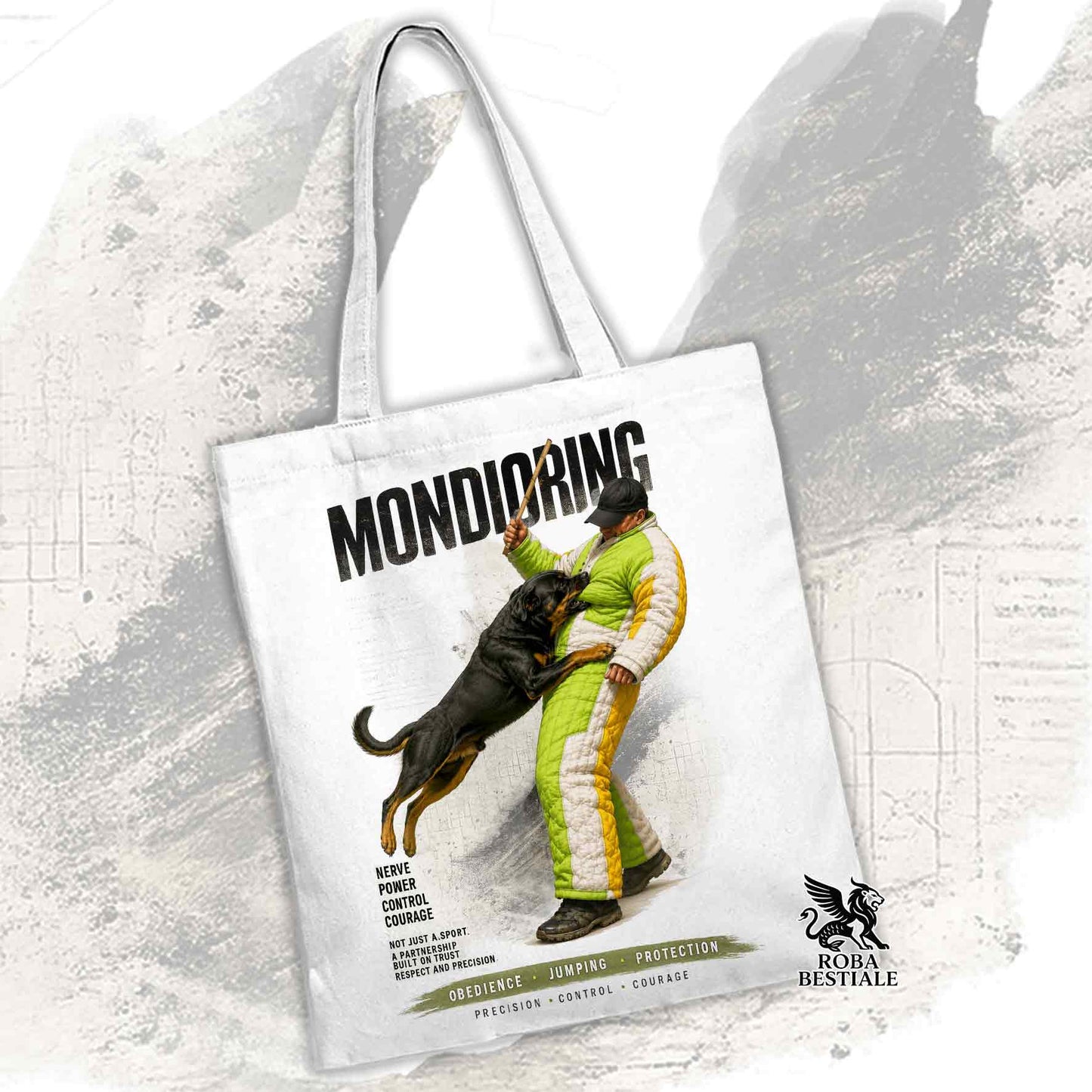 Borsa Tote bianca con stampata una grafica originale di Roba Bestiale con un Rottweiler che fa Mondioring