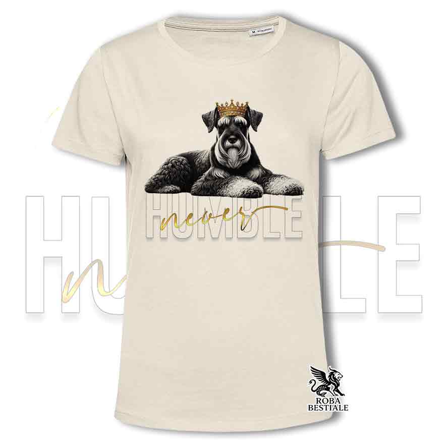 T-shirt stampata con uno Schnauzer Gigante, colore beige con grafica Never Humble