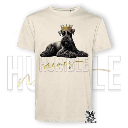 T-shirt stampata con uno Schnauzer Gigante, colore beige con grafica Never Humble