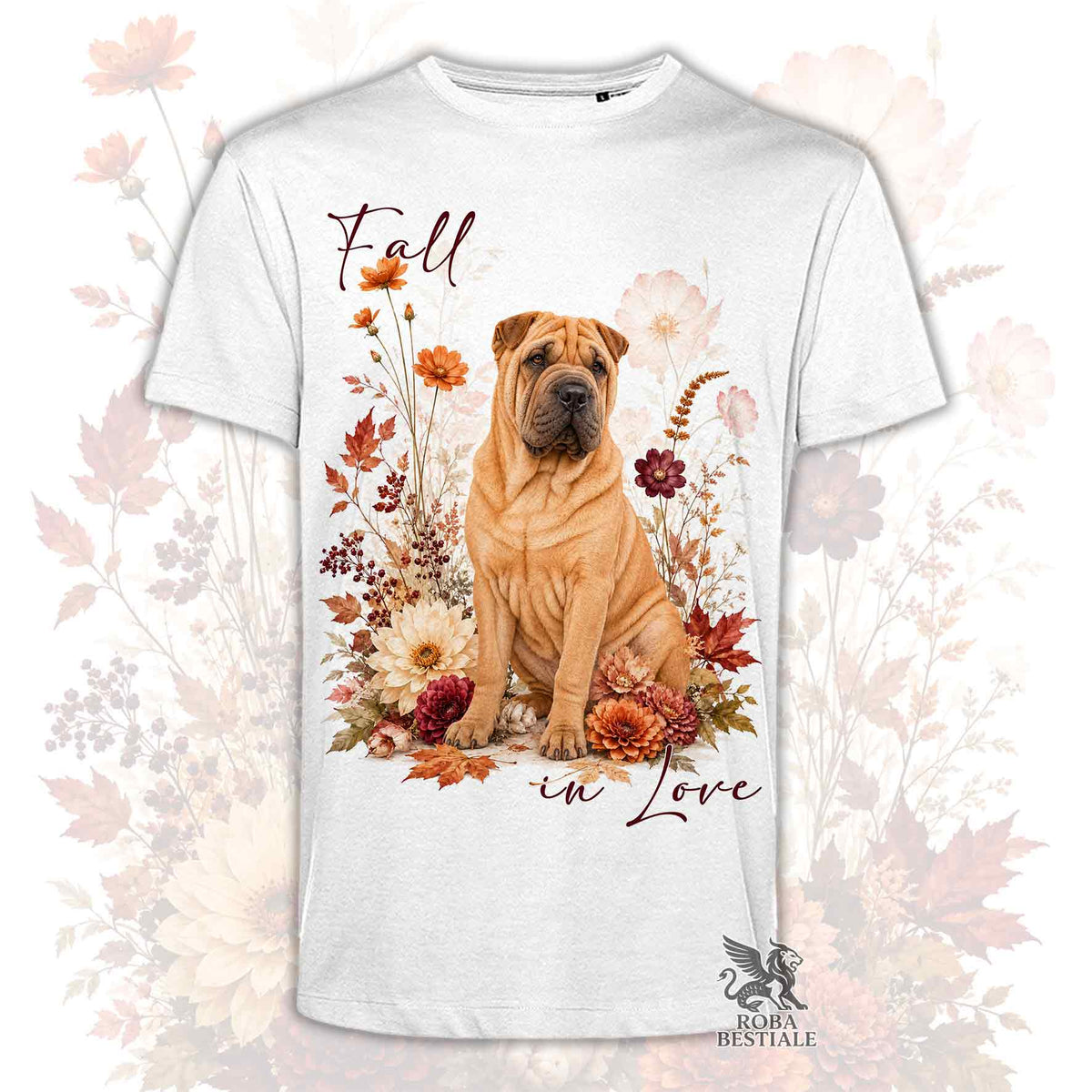 Maglietta bianca con cane Shar Pei fulvo e fiori autunnali, scritta 'in Love'.