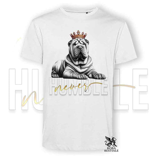 T-shirt bianca stampata con uno Shar Pei, grafica Never Humble