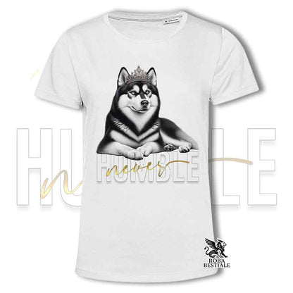 T-shirt bianca stampata con un Siberian Husky, grafica Never Humble