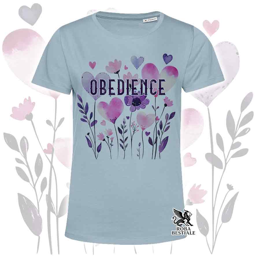 T-shirt azzurra stampata con una grafica dedicata all'Obedience, collezione Candy