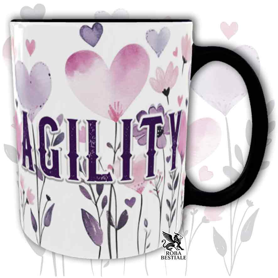 Tazza con dettagli neri stampata con una grafica dedicata all'Agility, collezione Candy