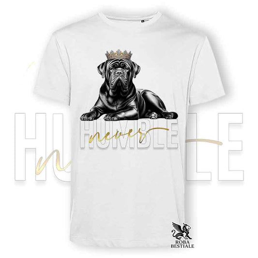 T-shirt bianca stampata con un Tosa Inu, grafica Never Humble
