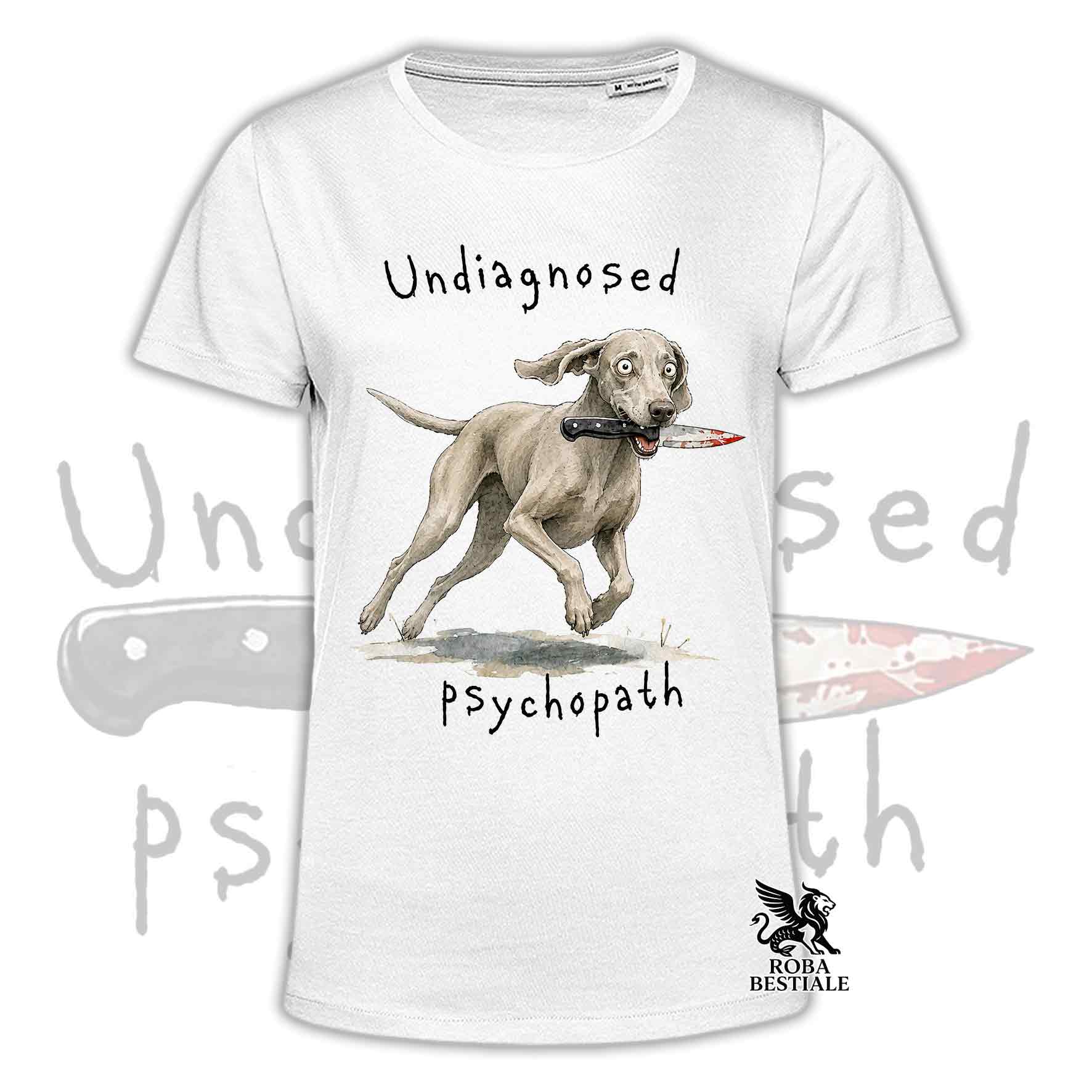 T-shirt bianca stampata con un Weimaraner che tiene un coltello tra i denti. Grafica originale Roba Bestiale, collezione Psychopath
