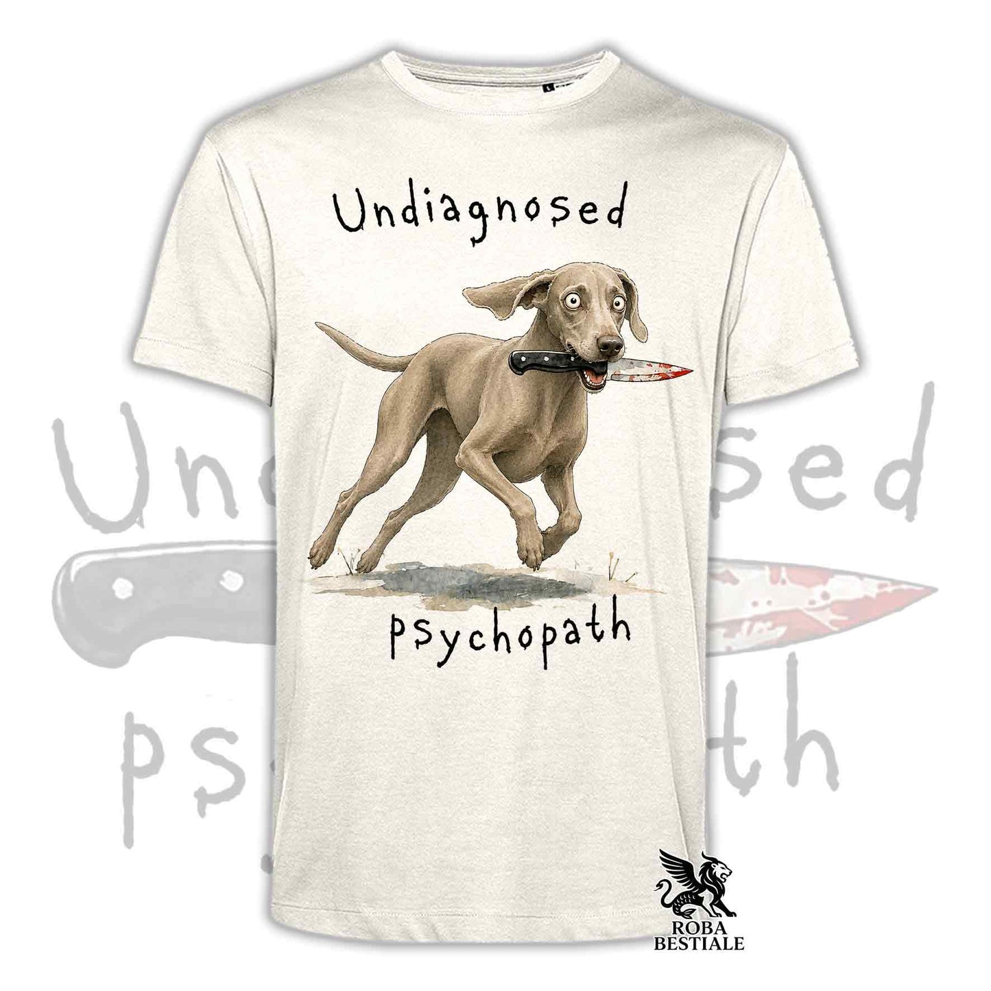 T-shirt beige stampata con un Weimaraner che tiene un coltello tra i denti. Grafica originale Roba Bestiale, collezione Psychopath