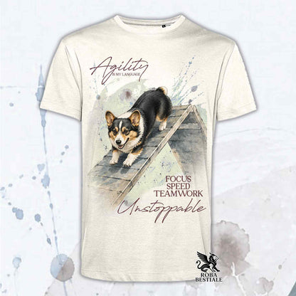 T-shirt beige stampata con un Welsh Corgi Cardigan che fa Agility. Grafica originale Roba Bestiale, collezione A-Frame